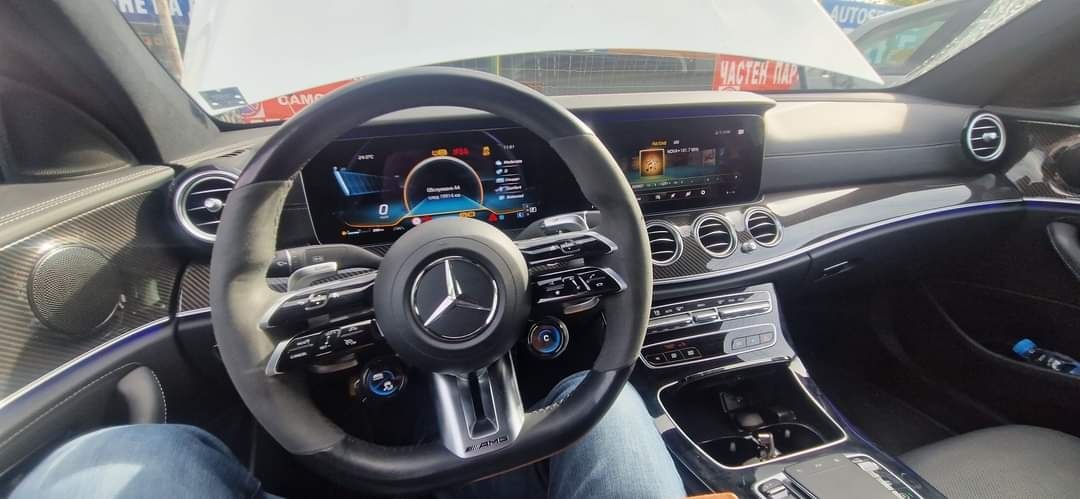 Mercedes Активиране на  ///AMG menu ,Android auto, Apple car play и др