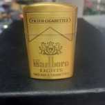 Зажигалка Zippo (золотая Мальборо)гравировка не рисунок