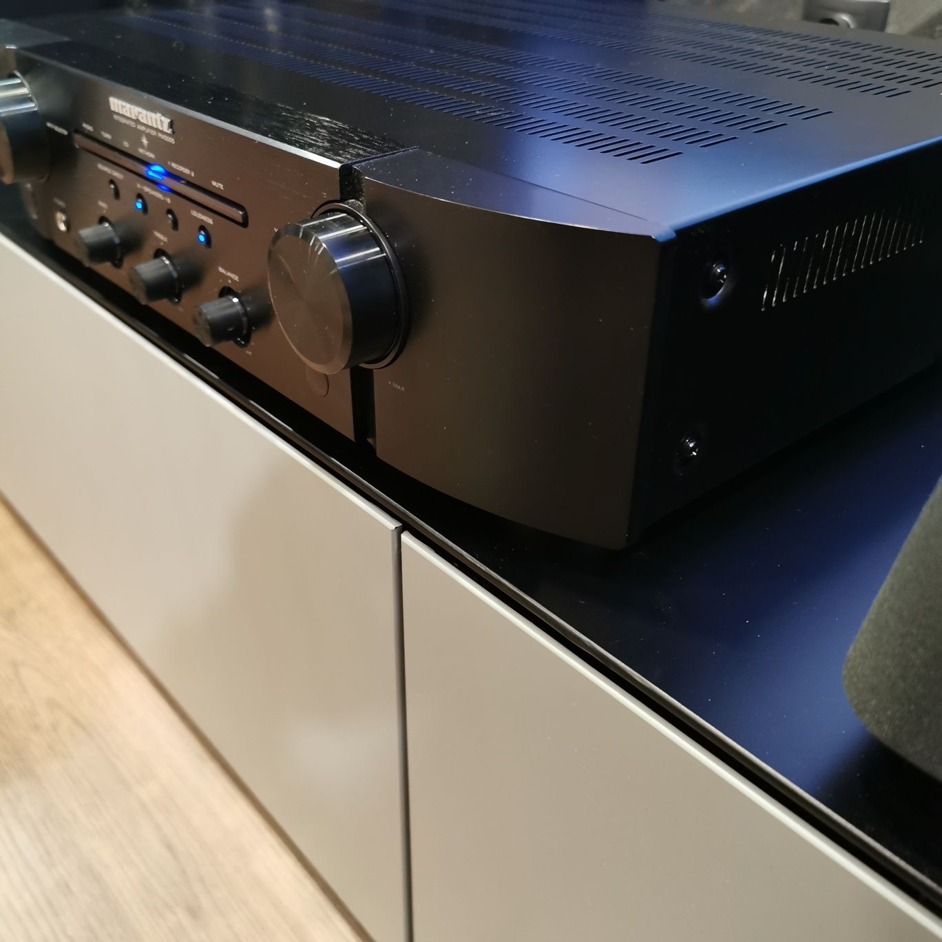 Amplificator Marantz PM 5005 stereo + cabluri audio