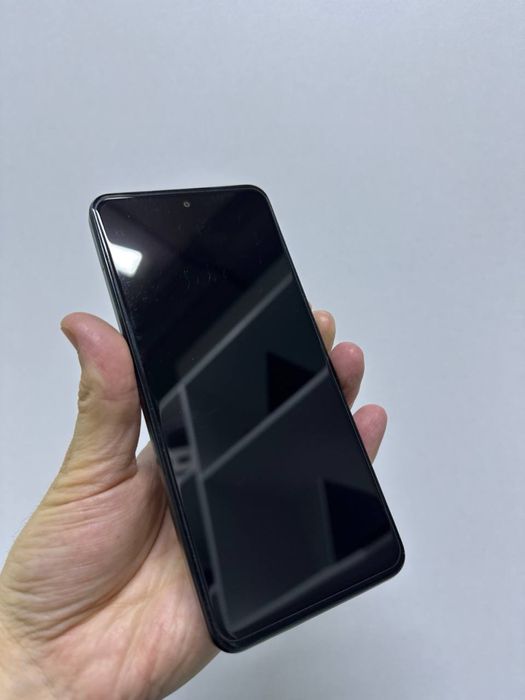 Realme C71.