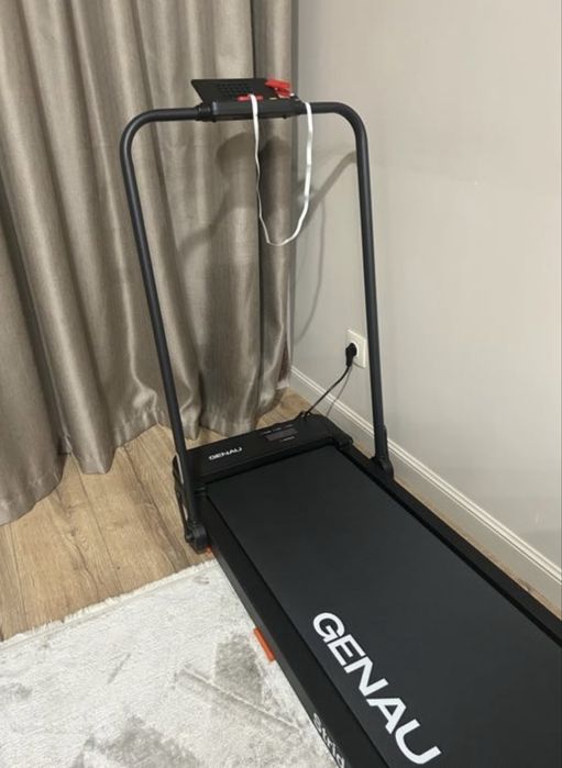 Беговая дорожка Genau Strade X