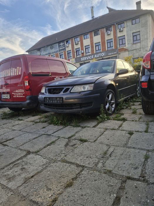 De vanzare saab an 2004