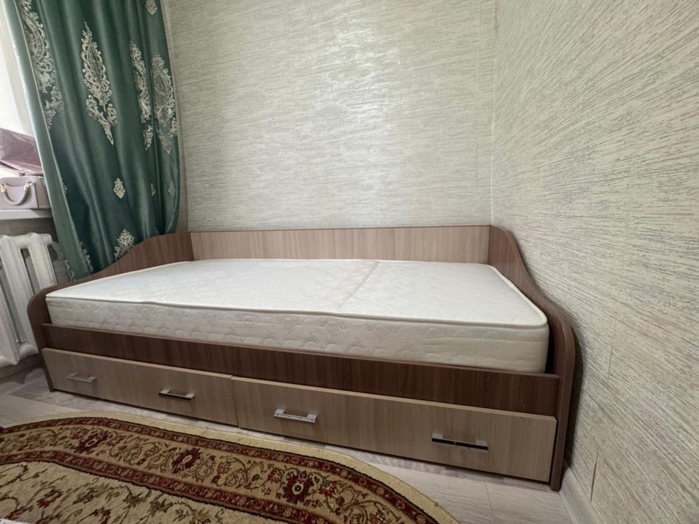 Срочно продам диван кровать