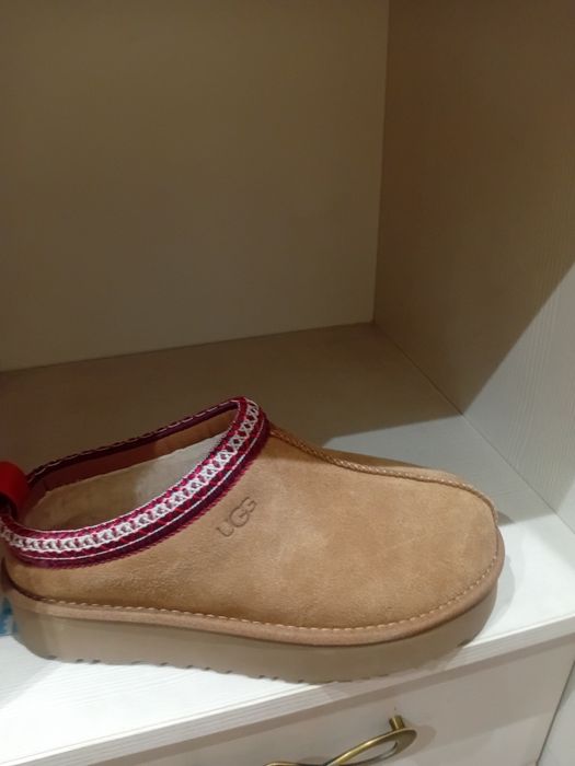 Продам зимние сапоги