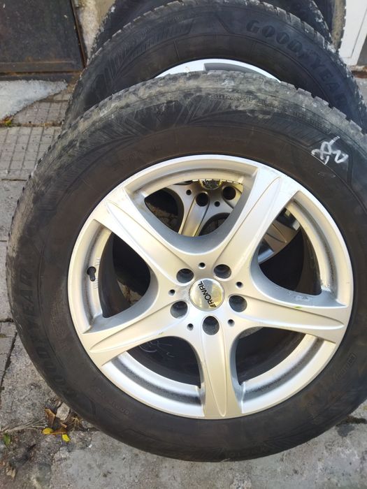 Лети джанти Ронал 18 цола за Мерцедес Мл с сезонни гуми 255 60 18