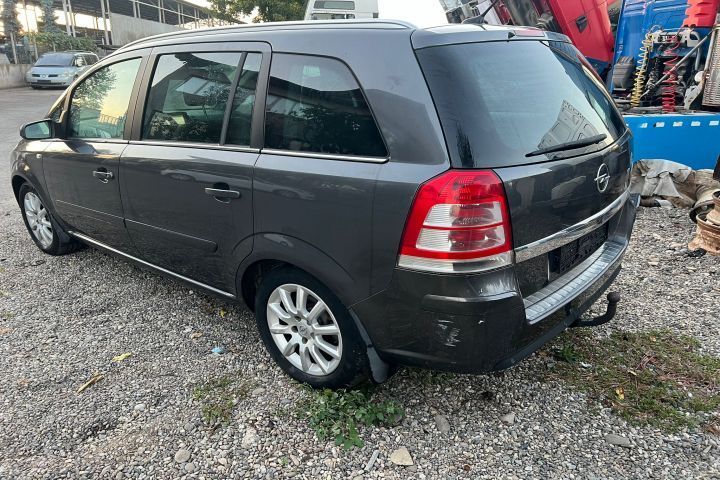 Dezmembrez Opel Zafira B [facelift] [2008 - 2014] Compactvan Z19DTH