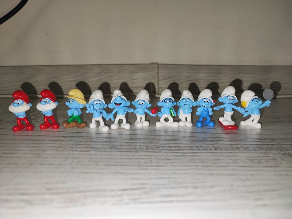 Strumfi kaufland -4lei/buc
Sau la bucata 5 lei