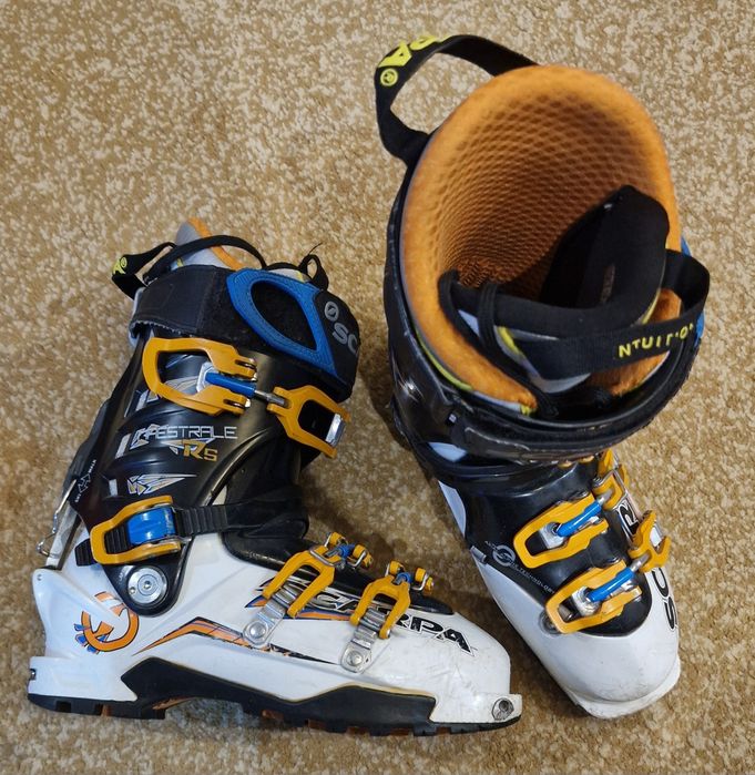 Scarpa, обувки за ски ходене