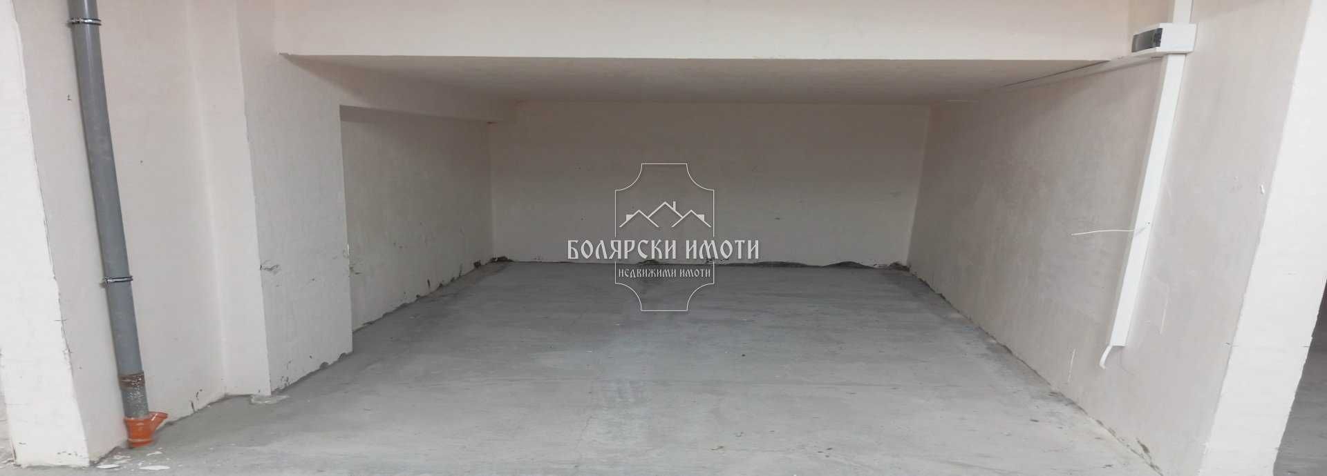 Гараж  в  центъра