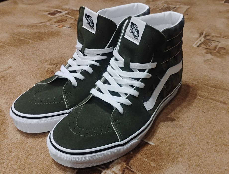 Чисто нови оригинални високи мъжки кецове Vans 44 ти номер Зелени