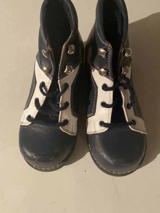 Продам батинки ортопидические р 26 Турция