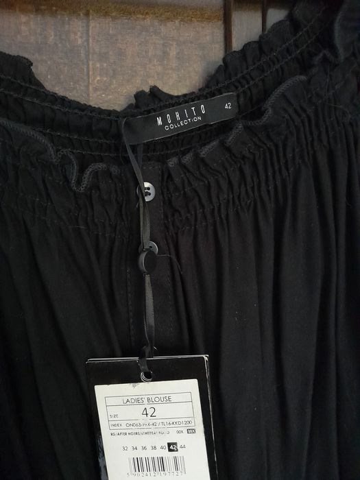 Tricou nou cu etichetă, Mohito, Mar. 42