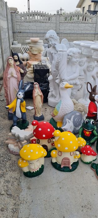 Decoratiuni gradina/pitici/vulturi de vânzare Galbinasi Buzau