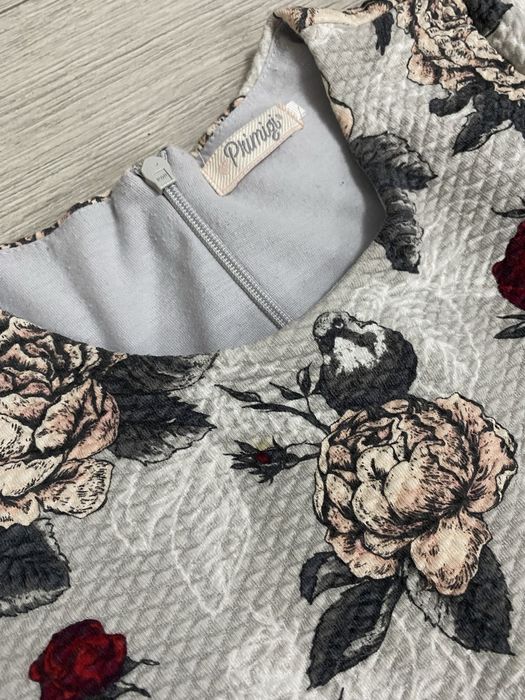 Rochie primigi fetita 6 ani, gri cu flori