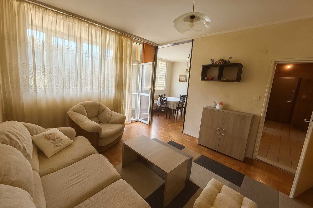 Тристаен апартамент в кв. Бичкиня, гр. Габрово