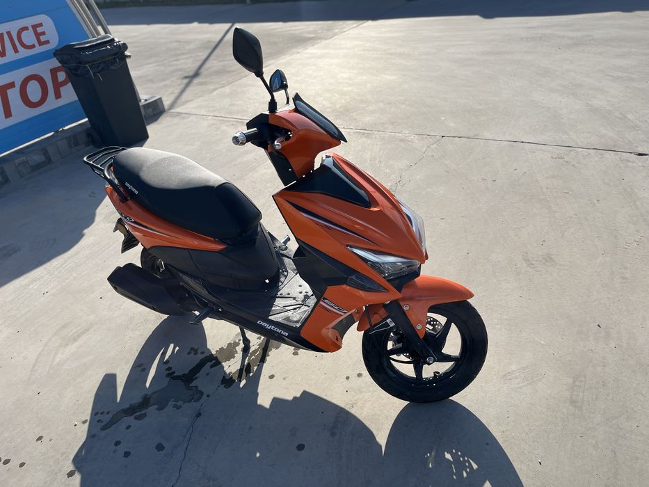 Scuter Daytona Revo 50