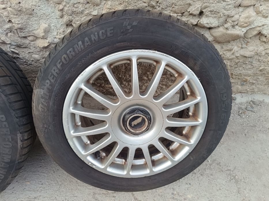 Джанти с летни гуми TSW Imola R15 4x98