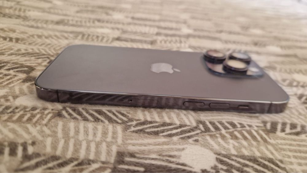 IPhone 14 pro, inca in garantie