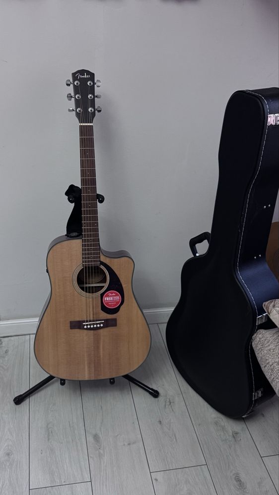 Гитара Fender обсолютно новая