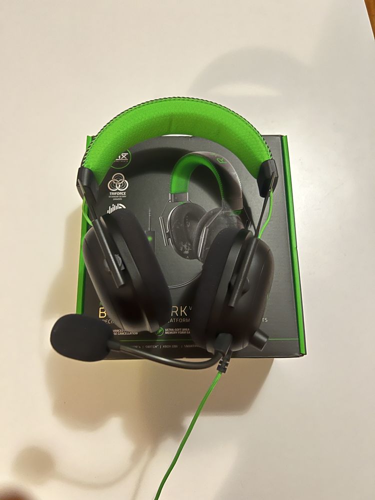 Casti gaming RAZER Blackshark v2 SE+ Usb sound card cu garantie