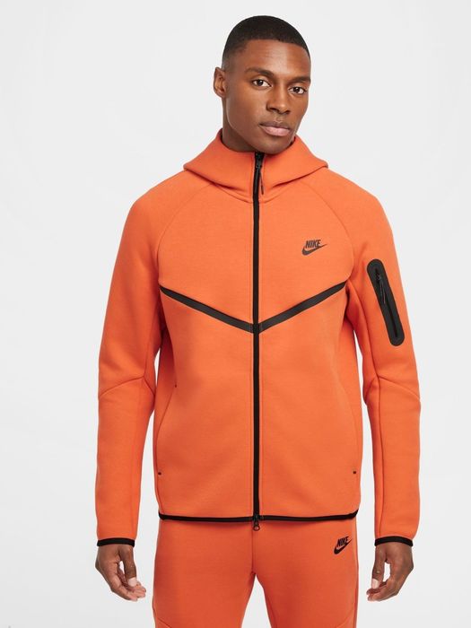 Nike Tech Fleece оранжев