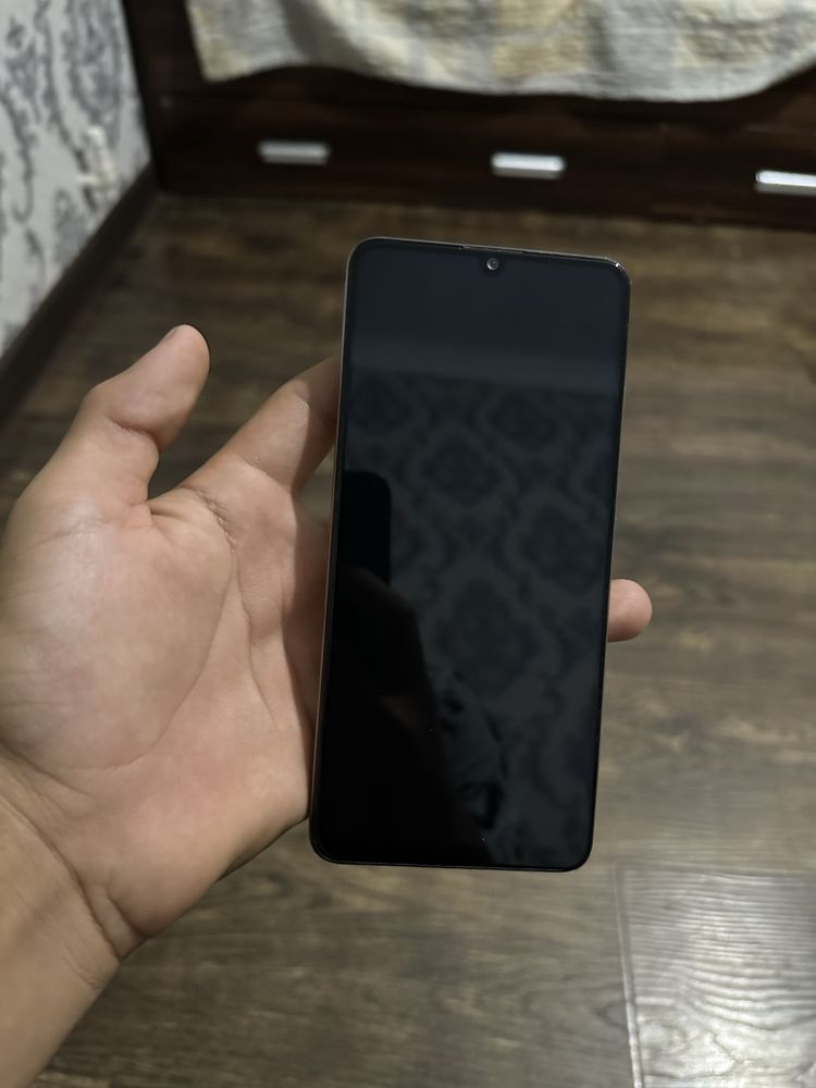 Samsug a32 narxi 900000