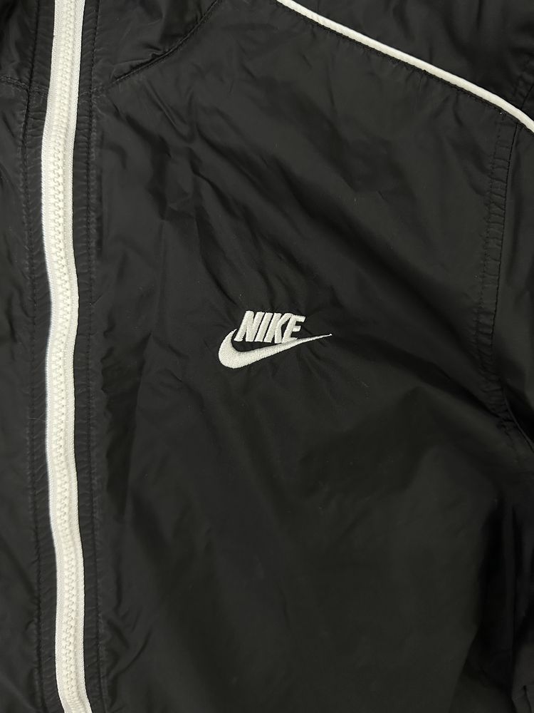 Оригинальная ветровка Nike