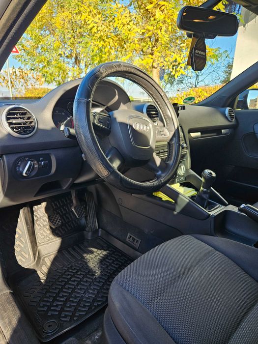 Vând Audi A3 1.4TFSI