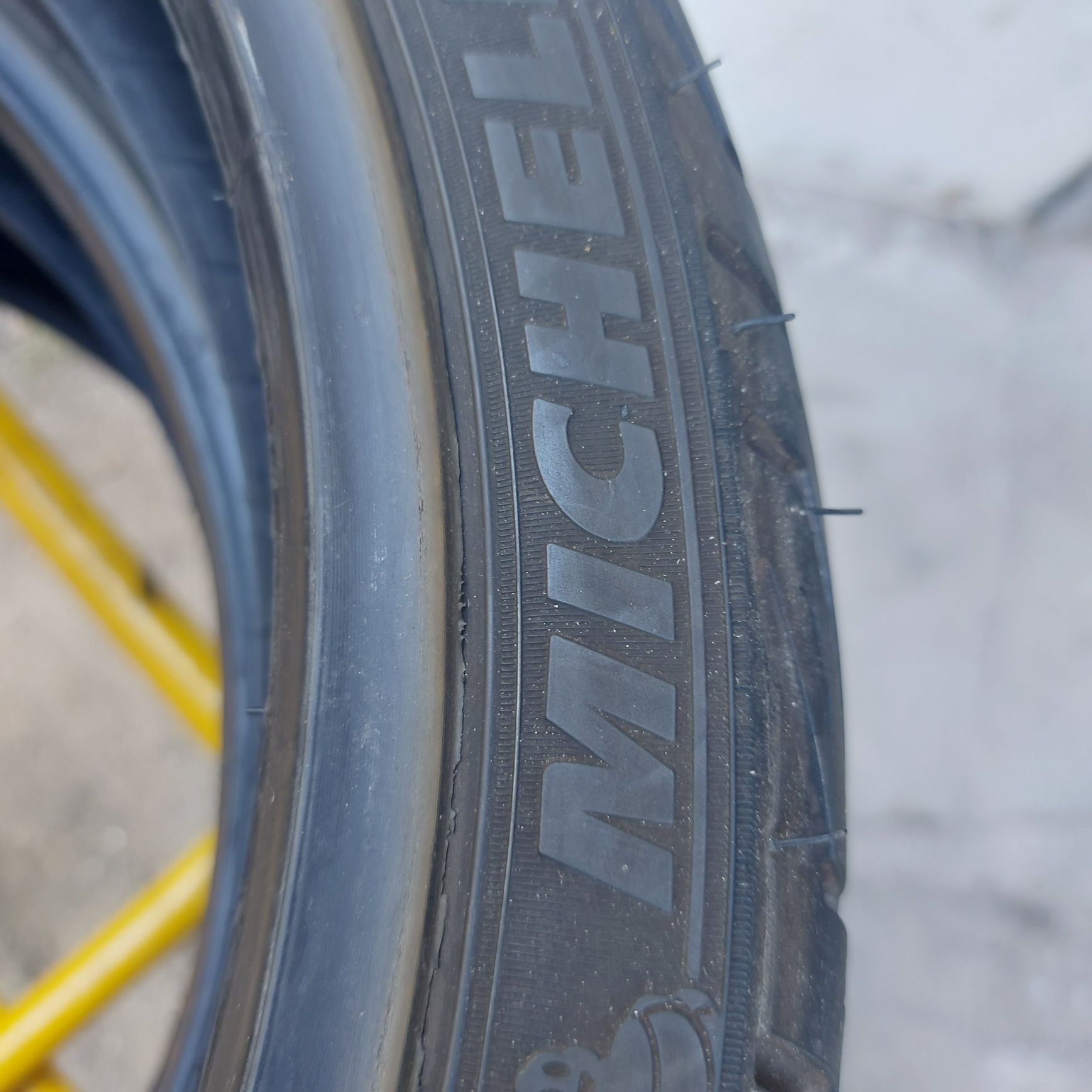 110/70/16"Michelin