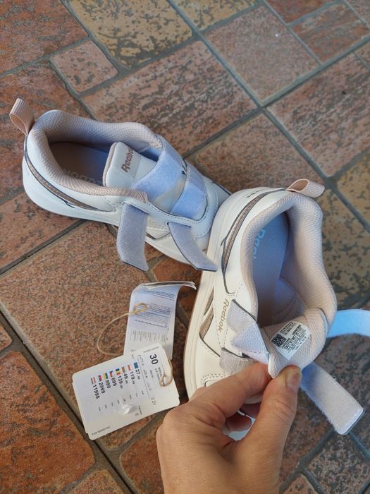 Adidași REEBOK nr.30