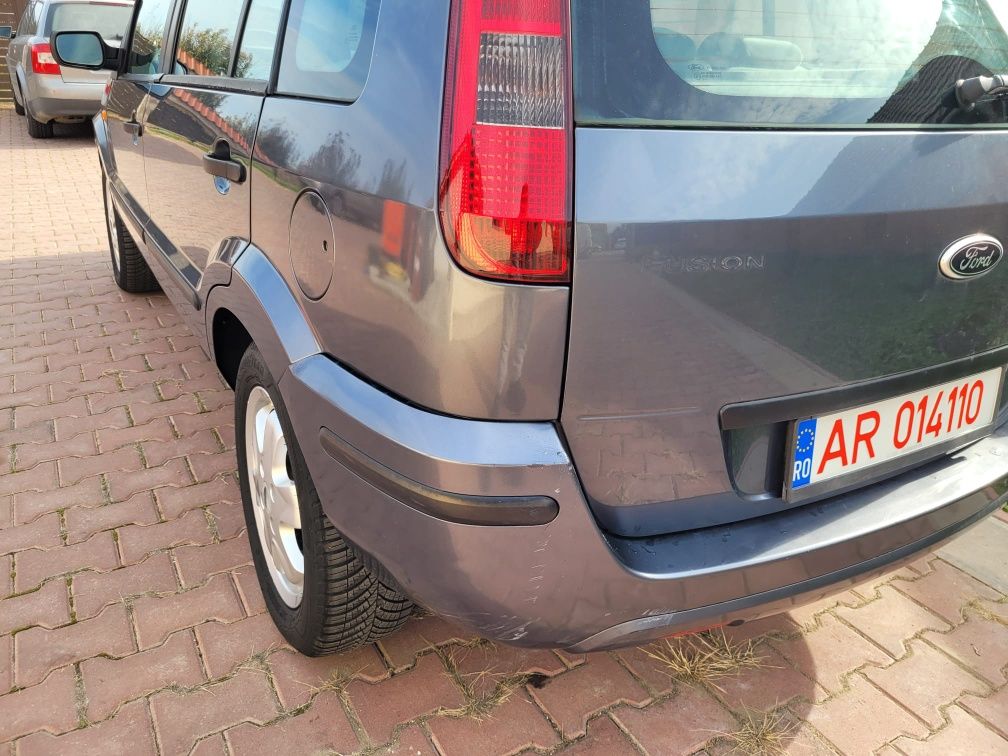 Ford Fusion 2004