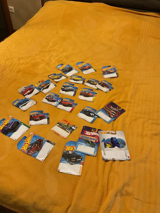 Продам упаковки  от хот вилс машинок