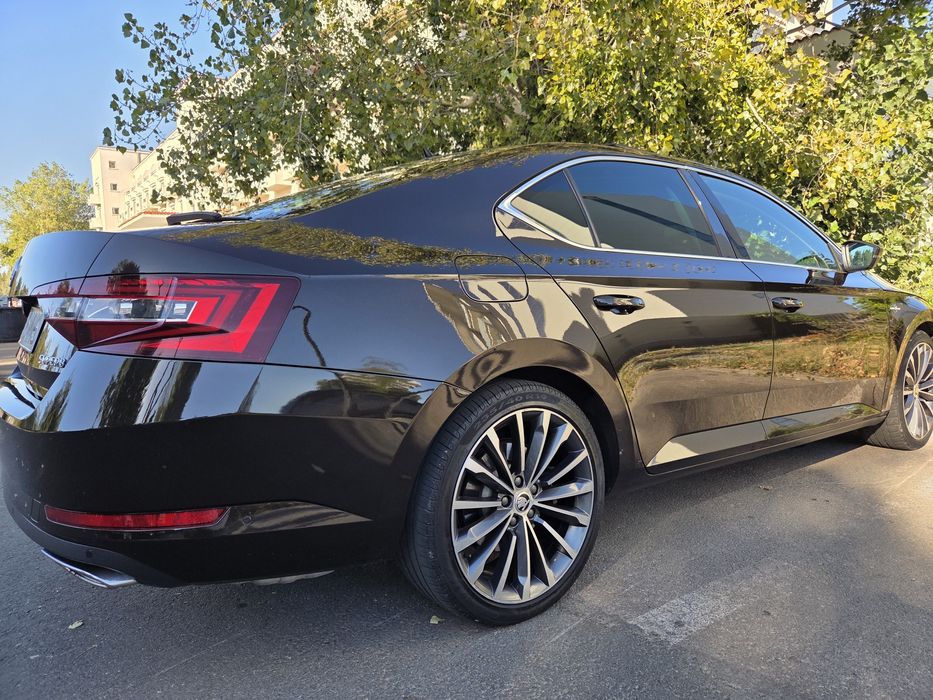 Skoda superb L&K,2.0 TSI ,4x4,full.