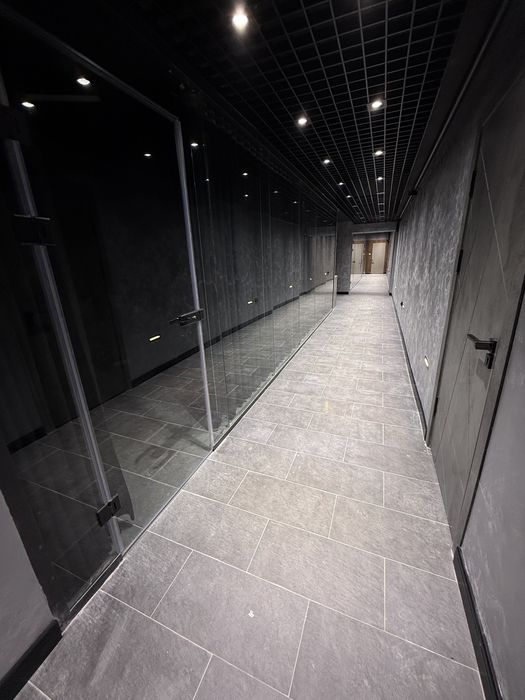 Аренда! Ул.Шота.Руставели. Под офис 15,6м2. Вдоль дороги!