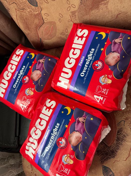 Huggies overnight nr 4