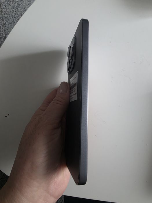 Honor 400 Lite nou nouti