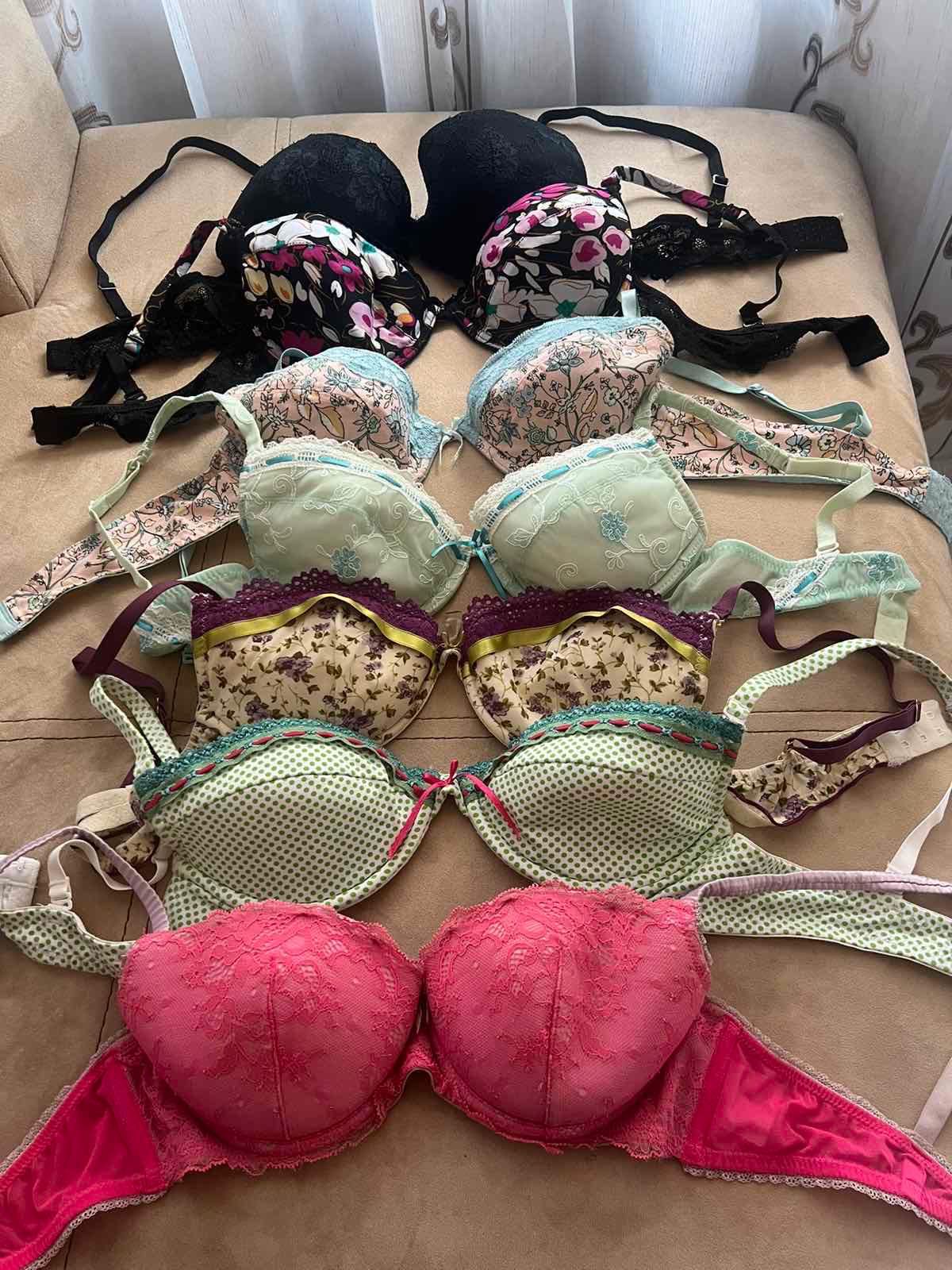 Сутиени 75 и 80 В