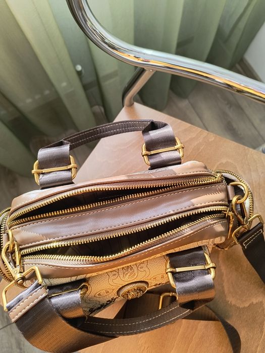 Gentuță model deosebit