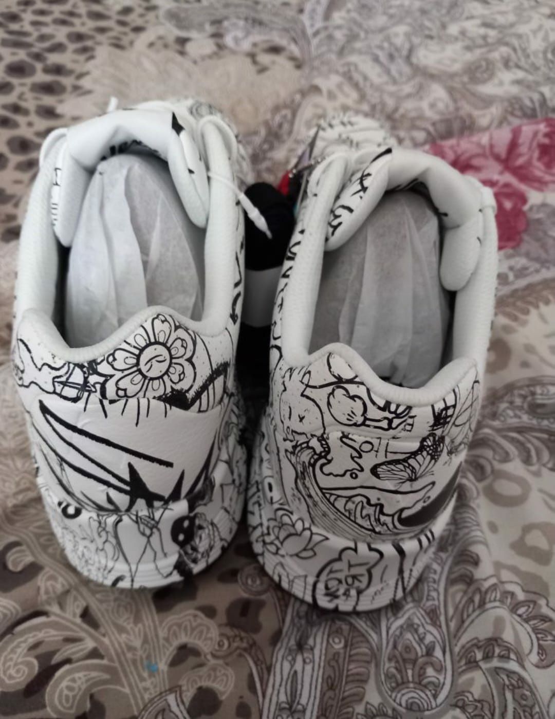 Adidasi skechers nou 38