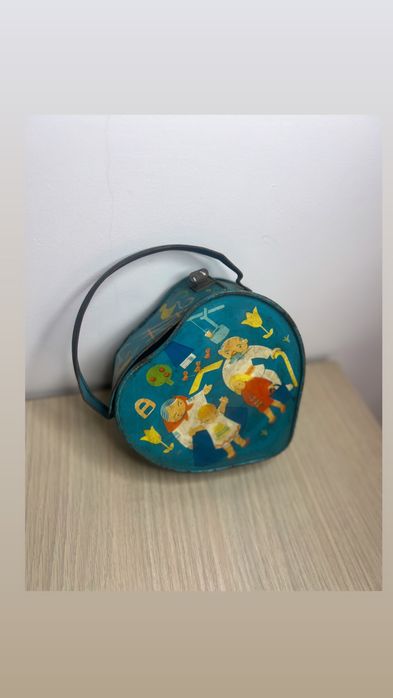 Cutie de prânz comunistă din metal – anul 1965