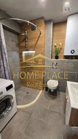 Дава се под наем Тристаен апартамент в Варна, Център - 70 кв.м за 765 € - Снимка #11