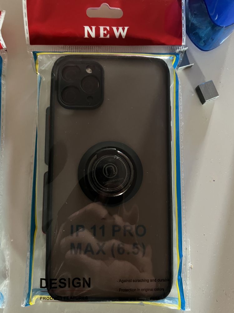 Iphone 11 pro max huse cu magnet si saport
