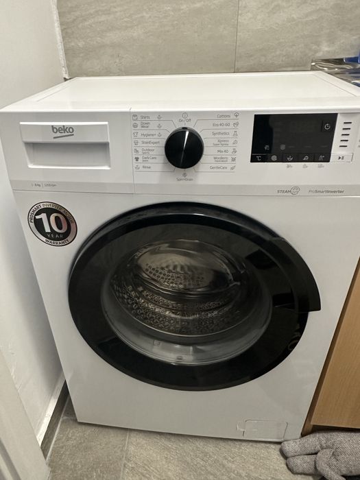Почти НОВА пералня BEKO