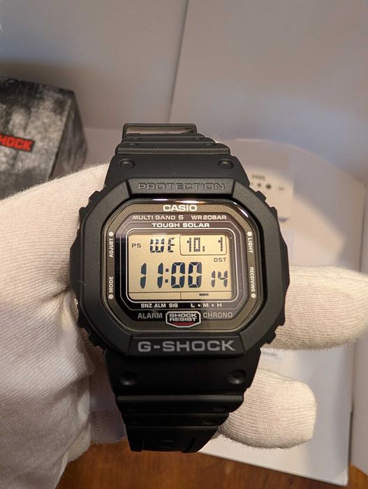 Часовник Casio G-Shock GW-5000U Метален корпус Solar Atomic 200m