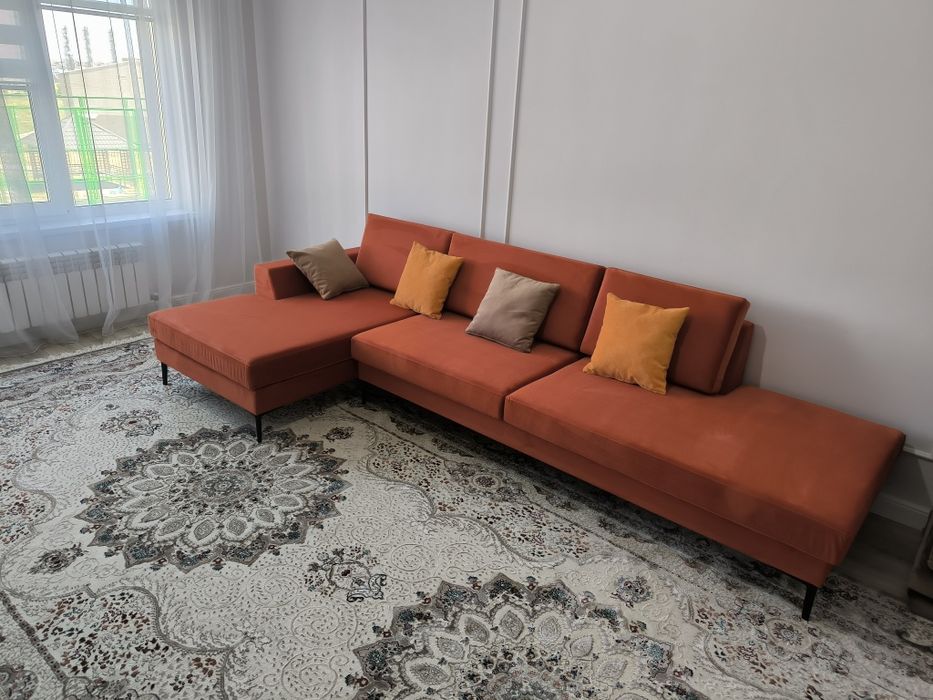 Изготовление и реставрация диванов, кроватей.