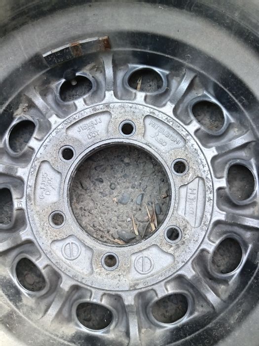 Диски r15 6x139.7 8