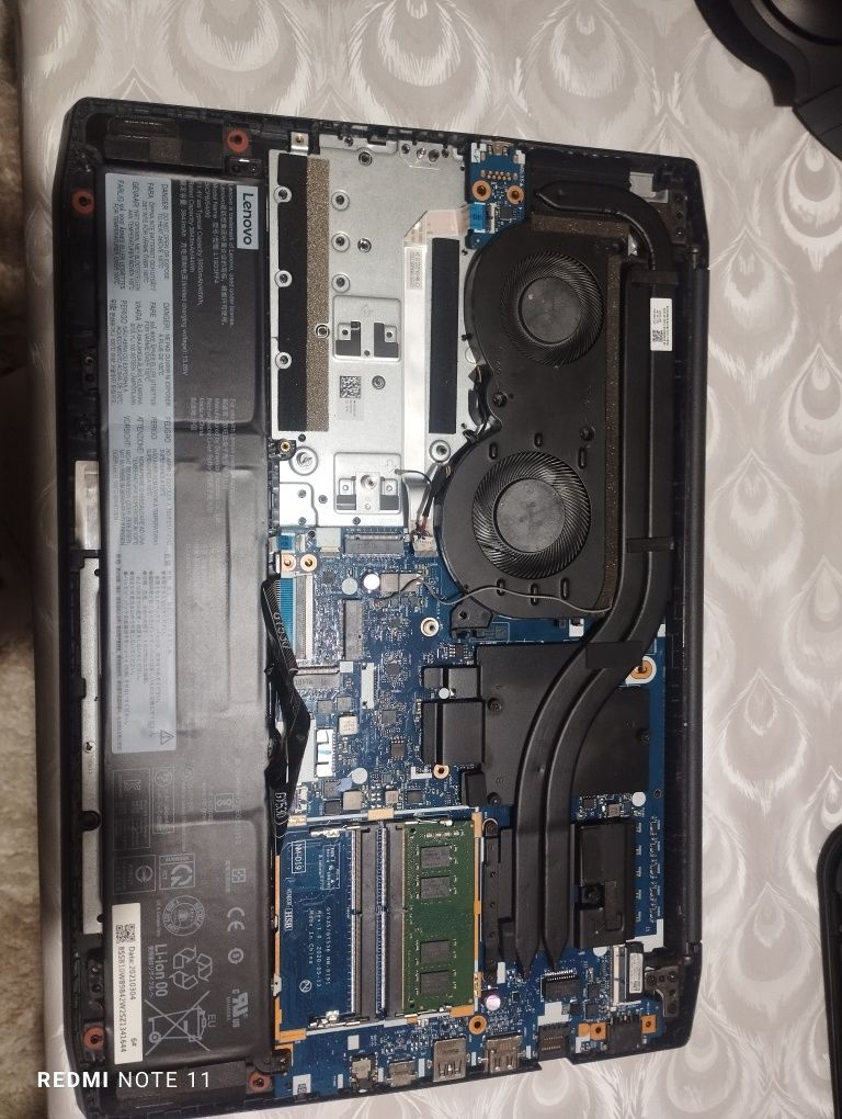 Lenovo ideapad gaming 3 за части