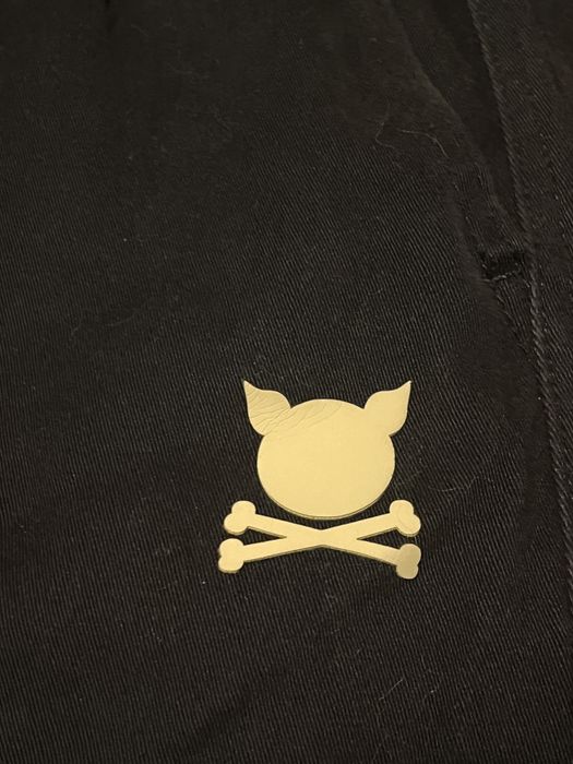 Vand Pantaloni marimea L  de la brandul Porc