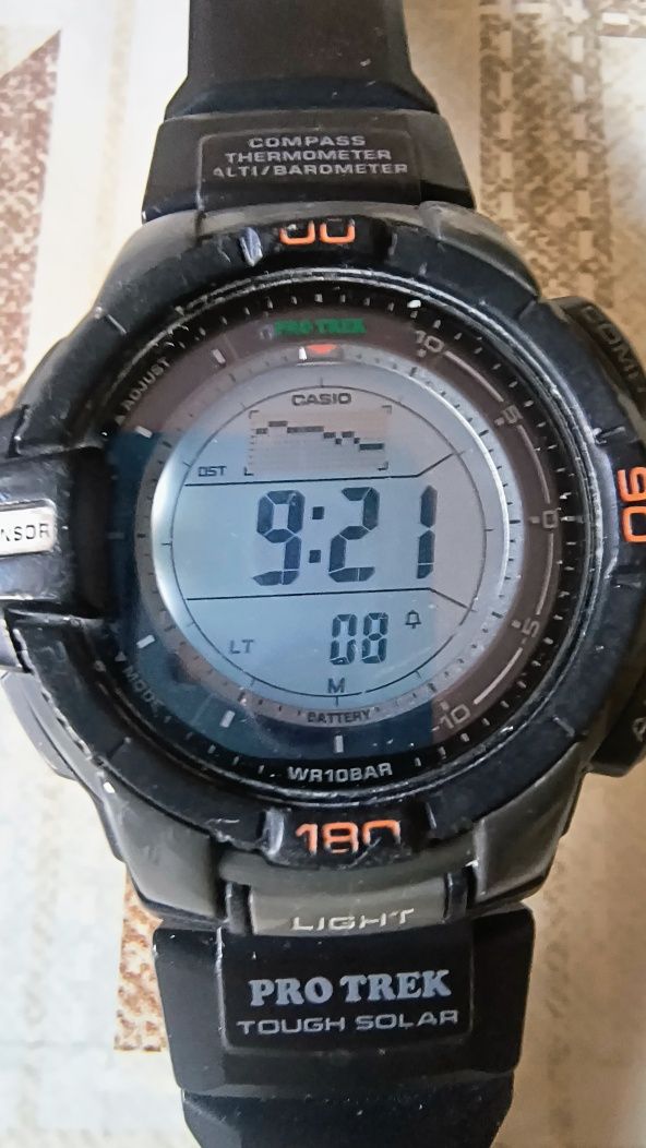 Casio pro Trek PRG 270 1e