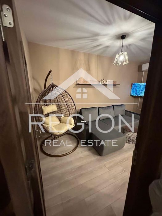 Дава се под наем Тристаен апартамент в Варна, Зимно кино Тракия - 90 кв.м за 663 € - Снимка #1